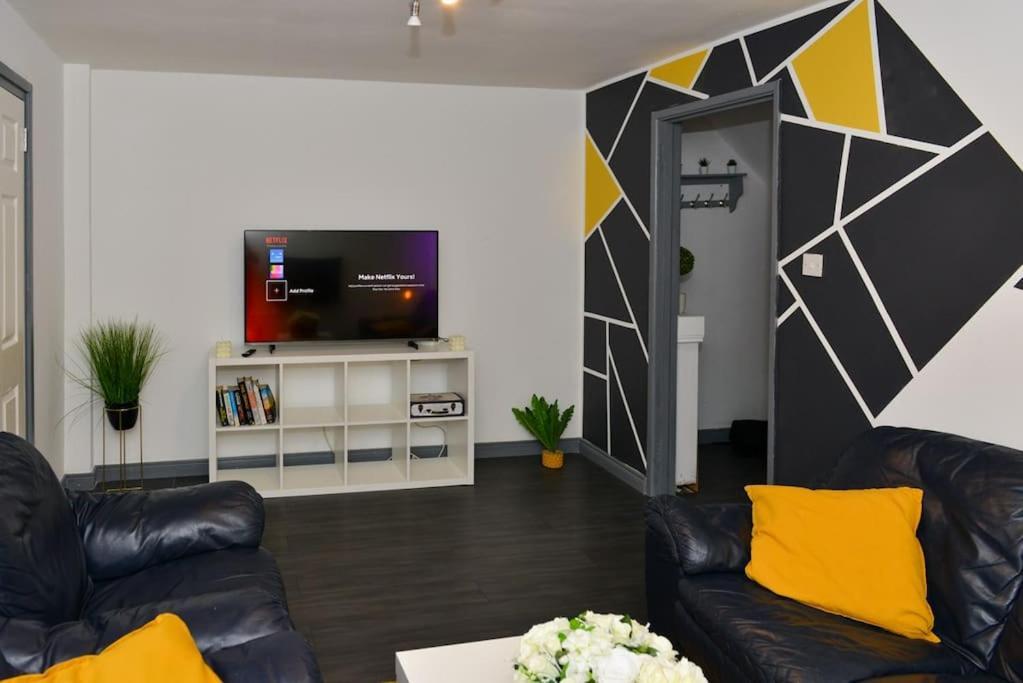 Craigavon Perfect For Contractors, Tvs In Every Bedroom מראה חיצוני תמונה